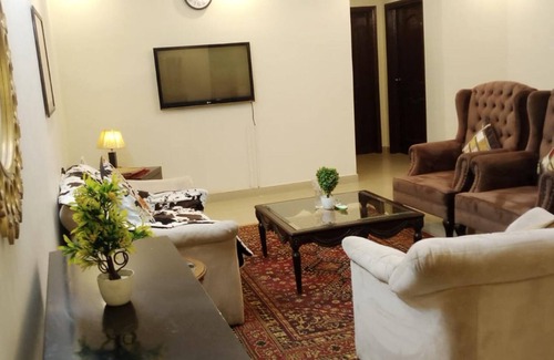 Lahore Apartamento | Impeccable 3-bed Apartment in Lahore