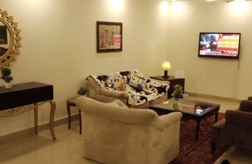 Lahore Apartamento | Impeccable 3-bed Apartment in Lahore