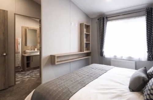 Camber Cabina | Impeccable 3- bed luxury Lodge in Camber Sands