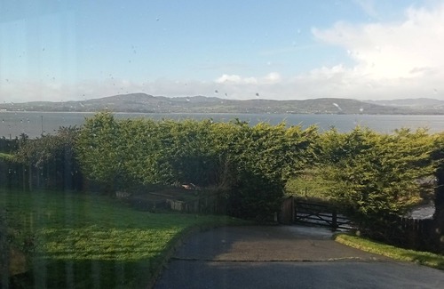 Buncrana Cabaña | Impeccable 5-Bed Cottage in fahan buncrana