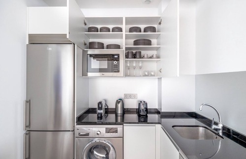 Gaztambide Apartamento | Impeccable Chamberí 2BR with amazing terrace, near the city center, by Blueground