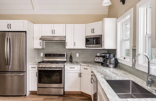 Moultonborough Casa | Impeccable home with screened-in porch, loft, WiFi and access to community beach