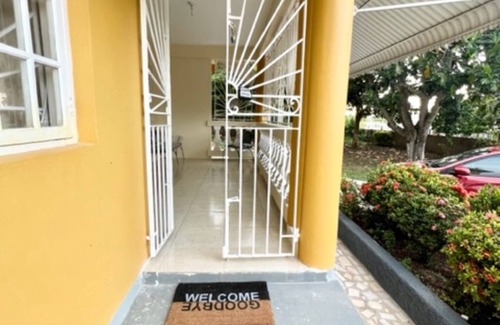 Montego Bay Casa | Impeccable Spacious 3 Bedroom Home Near Beach!