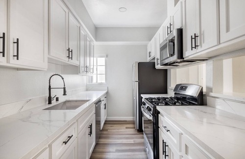 Westwood Apartamento | Impeccable Westwood 2BR nr Westwood Village, by Blueground