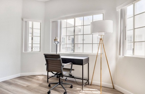Westwood Apartamento | Impeccable Westwood 2BR nr Westwood Village, by Blueground