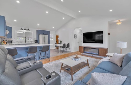 Allen Casa | Impeccably Designed Home.