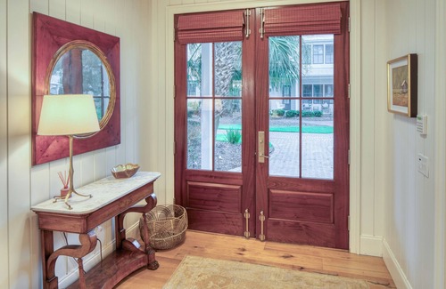 Olde Town Casa | Impeccably Designed Home in Wilson Cottages