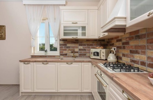 Pridraga Casa | Imperia by Interhome