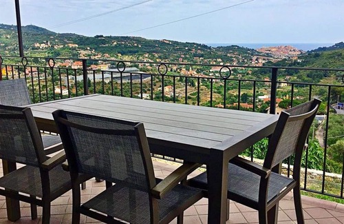 Imperia Villa | Villa Imperia con jade a 5 minutos del mar