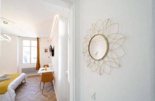 Avon Apartamento | Imperial House Confort - 5 min Gare - Parking
