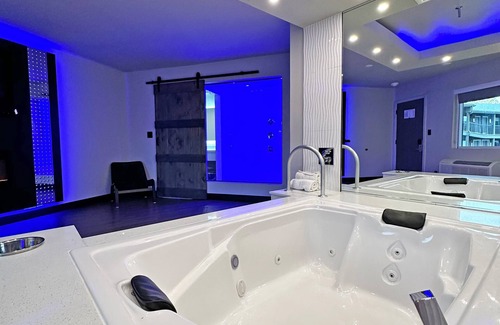 Jackson Hotel | Imperial Suites