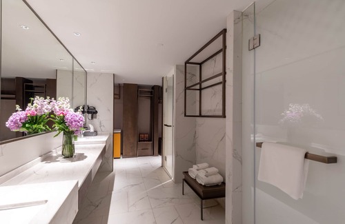 Yuexiu Hotel | IMPERIAL TRADERS ELONG HOTEL