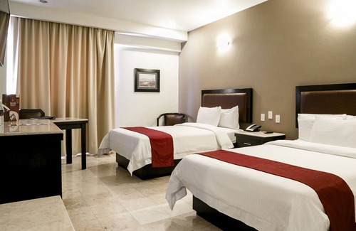 León Hotel | Imperio de Angeles Executive León Poliforum