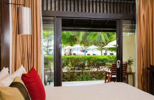 Patong Complejo | Impiana Beachfront Resort Patong, Phuket