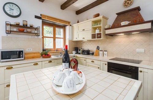 Vosteni Casa | Impresionante finca con piscina privada, vistas al mar, cuna e interior especial