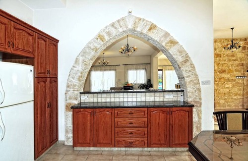 Sea Caves Villa | Impresionante Gran Villa Enorme Piscina Climatizada Jardín
