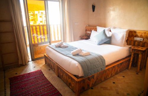 Imsouane Hotel | Imsouane WOOD HOUSE