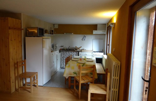 Villard-de-Lans Chalet De Esquí | En una casa de campo: Gran apartamento de 3 habitaciones - 72 m2, tranquilo y cerca de la aldea