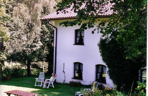 Sankt-Vith Apartamento | Gran jardín, en la montaña, en el campo, lugar idílico, en casa. bienvenida