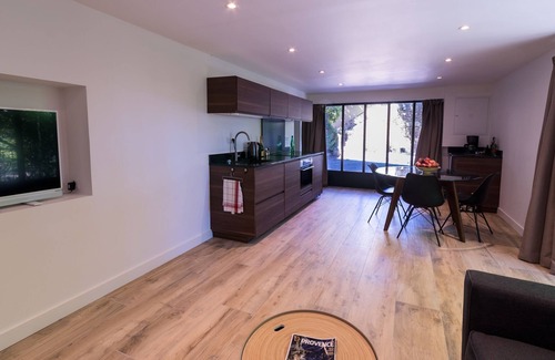 Salon-de-Provence Apartamento | En un entorno verde a 2 pasos del centro de la ciudad.