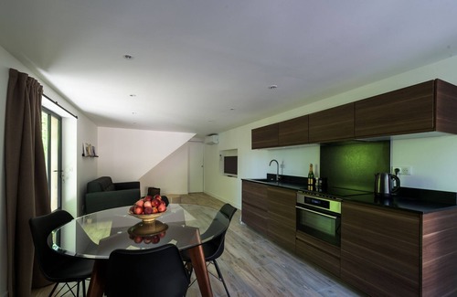 Salon-de-Provence Apartamento | En un entorno verde a 2 pasos del centro de la ciudad.