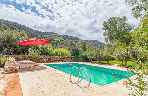 Benaojan Casa | Alojamiento de 3 habitaciones en Benaoján