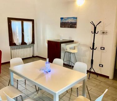 Montichiari Apartamento | In Love 01