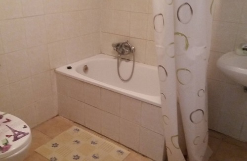 Badacsonyors Apartamento | En nuestro hermoso apartman está la reserva natural al lado del Arboreto Folly