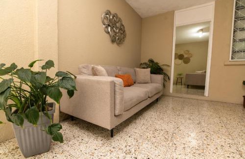 Zona 13 Hotel | In & Out Hotel