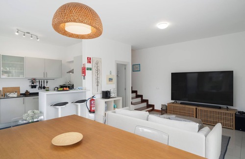 Pedras Pretas Casa | In Porto Santo, with jacuzzi - Villa Sea-Esta