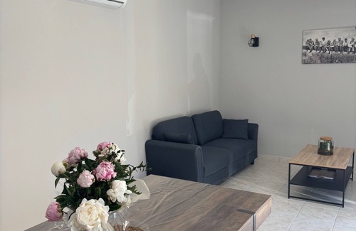 Courthezon Otro | In Provence Mas completely renovated in 2025 with air conditioning