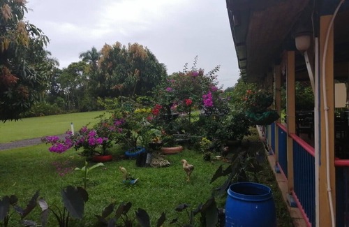 Quimbaya Cabina | En Quimbaya Cerca a Panaca y Parque del cafe linda cabaña