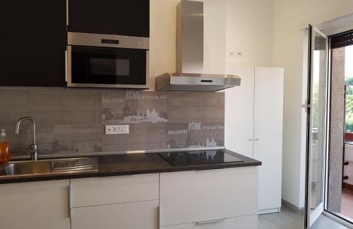 Gianicolense Casa | In Rome Trastevere Rooms