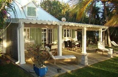 Grand Fond Villa | En Saint-Gilles-les-Bains villa encanto 'Green Ray', con los pies en el agua.
