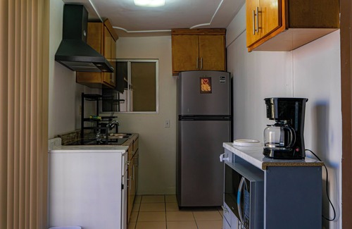 Mexicali Apartamento | En la mejor zona. Cómodo y original departamento con temática de los años 80s
