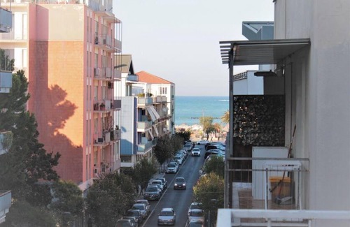 Spoltore Apartamento | In the center a stone's throw from the sea
