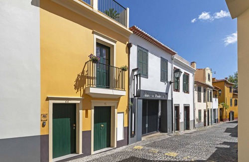 Old Town Casa | In the Funchal Old Town, Near Beach - Casa Caetano