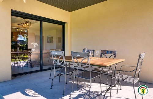 Senneville-sur-Fecamp Casa | In the heart of Senneville