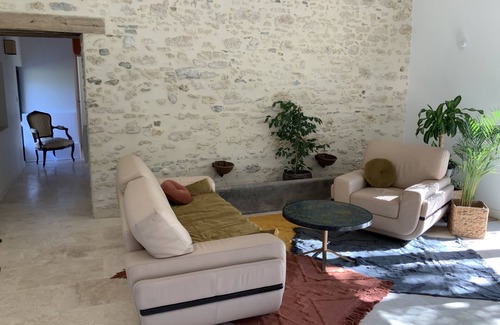 Bellevigne-en-Layon Otro | In the heart of wine-growing Anjou, renovated gîte on a 10-hectare estate