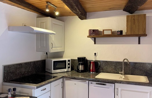 Beynac-et-Cazenac Apartamento | En el corazón de Beynac, su acogedor alquiler