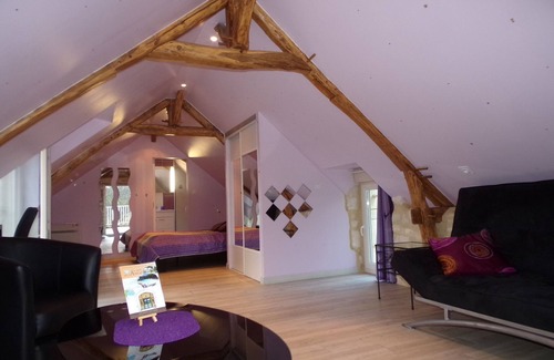 Salignac-Eyvignes Cama Y Desayuno | In the heart of Périgord Noir, lovely suite with heated pool