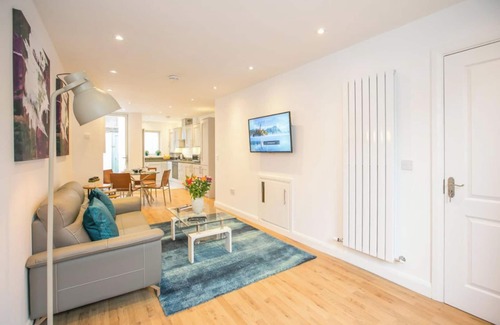 Dublin Apartamento | In The Heart Grand Canal 3 Bedroom Apartment
