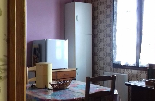 Perpezac-le-Noir Apartamento | In the heart of Corrèze's nature -F2 bungalow Quiet, nature, lakes and comfort