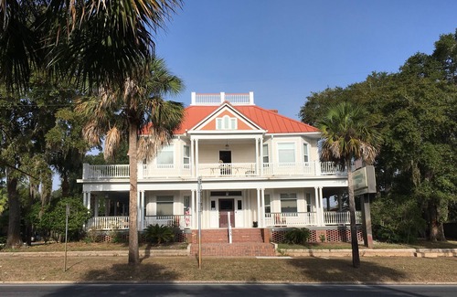 Historic Downtown Apalachicola Casa | Suite verde con envidia en la majestuosa joya de Apalachicola