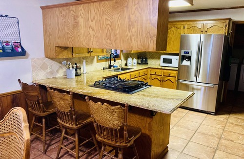 Breaux Bridge Casa | In the heart of Cajun country! Entire home with pool.