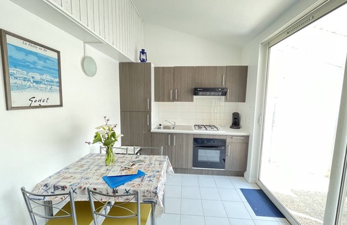 La Flotte Casa | En el corazón de La Flotte - Casa 4 personas-Patio privado - Parking privado
