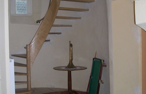Larochemillay Apartamento | In the heart of Morvan. In the village square. A few kilometers from Mont Beuvray