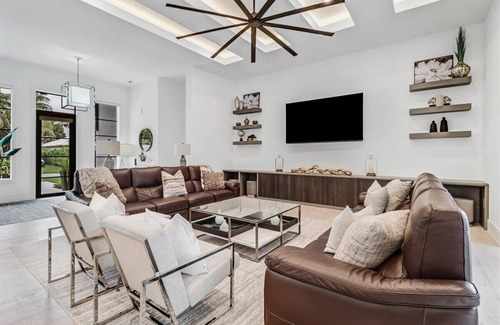 Coquina Sands Casa | In the heart of Naples - Casa de Coquina 🌅