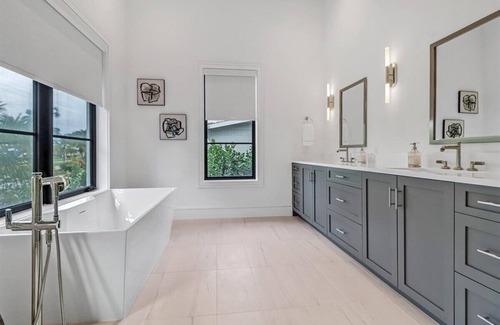 Coquina Sands Casa | In the heart of Naples - Casa de Coquina 🌅