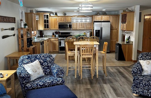 Arkdale Condominio | In the Heart of Northern Bay Condo Community